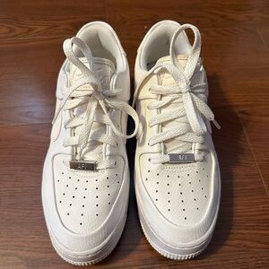 Nike Air Force 1 Sage